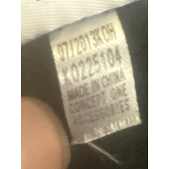 Disney Pixar Monsters University Sulley Beanie Hat With Horns Blue One Size 100% - Picture 7 of 7